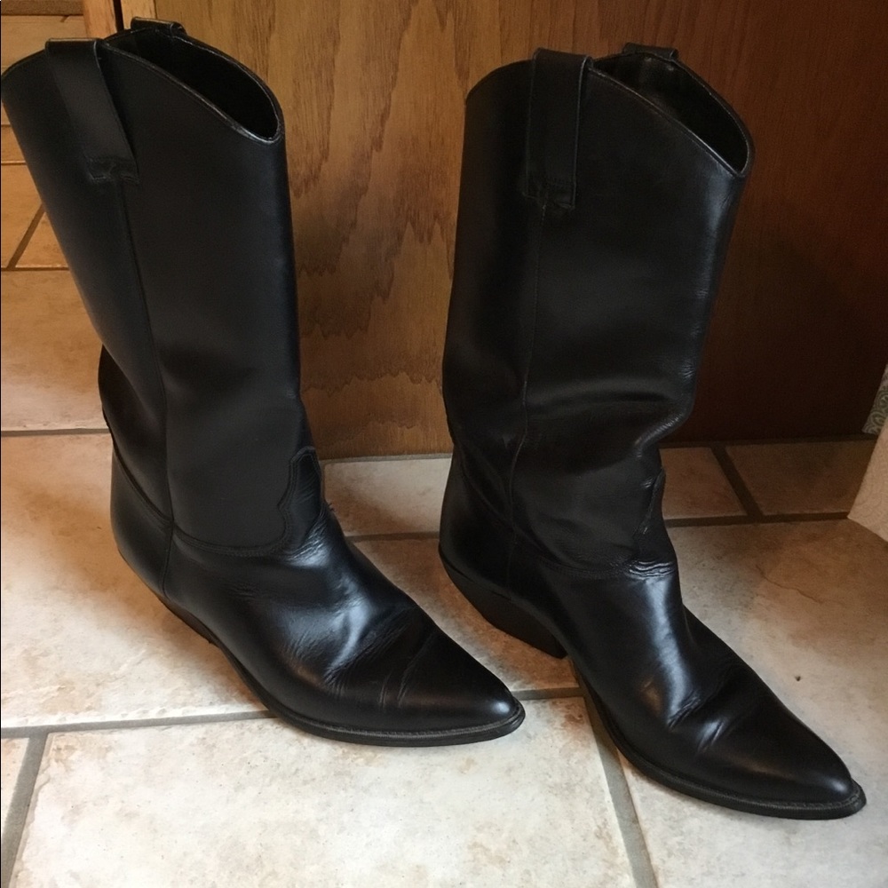 Leather boots